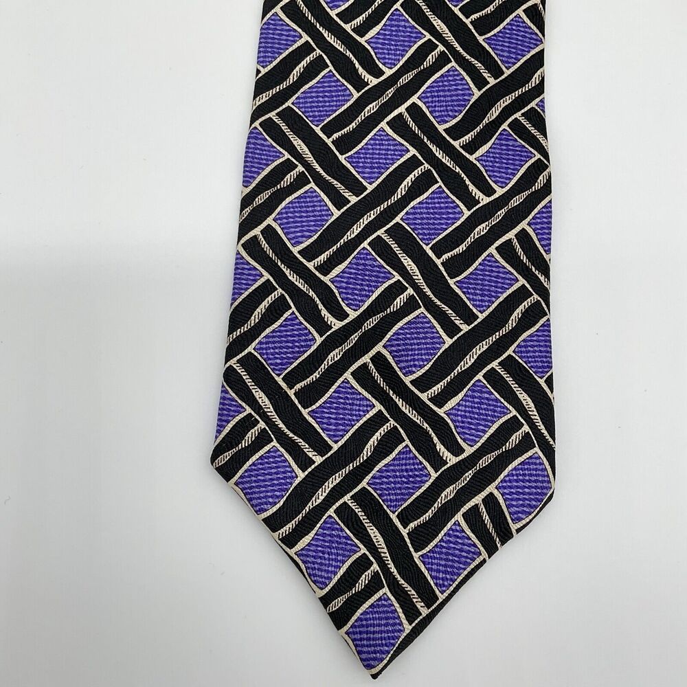 Kenneth Cole New York Men's Tie Necktie Purple Black 100% Silk USA‎ Made